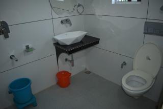 Royal Galaxy Pahalgam - 3