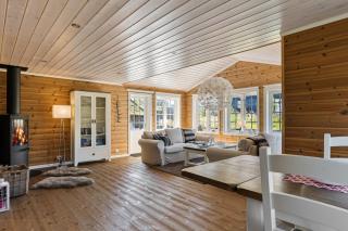Trysil Ski-in out Cabin with Sauna - 8