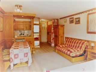 Résidence Le Palafour - Studio 5 personnes à Tignes au pied des pistes, des commerces, de l'ESF et de l'office du tourisme dans le quartier du lac. App MAE-2052 - 0