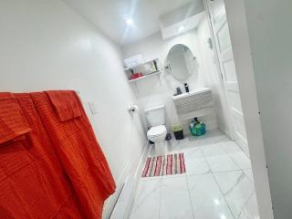 Anika Sunset Place T - 1