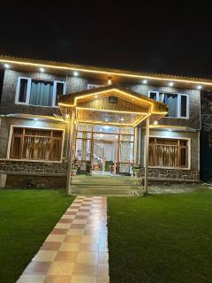 Royal Galaxy Pahalgam - 2