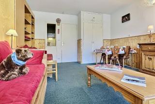 Résidence Le Bec Rouge - Studio 4 personnes à Tignes ski aux pieds et proche des commerces dans le quartier du Lac. Vue imprenable sur le Lac. MAE-2118 - 7
