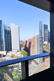 Skyline View 2BR With Free Parking 6 Min To MCEC - Melbourne - 2