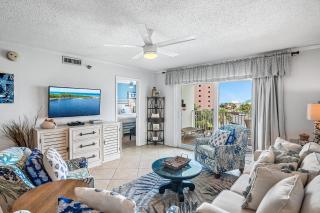 The Islander 314 Dolphin Cove - 6