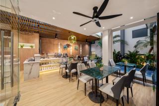 T Home Boutique Landmark - 6