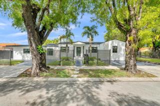 The Miami Lux Villa 4BR Close to Brickell Downtown - 0