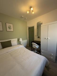 Nottingham Suites - 6
