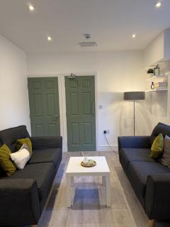 Nottingham Suites - 3