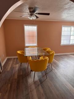 McKnight Manor 5BR 4 BA Delta Getaway in Mound Bayou - 3
