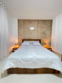 Spacious 165m Family Apartment in Al Rehab Close to Airport - 1