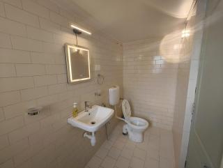The Green Wall Studio AC Wifi - Gogol Margao - 3