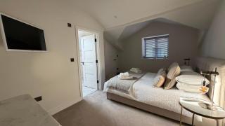 The Coach House, Barrells Court - 5