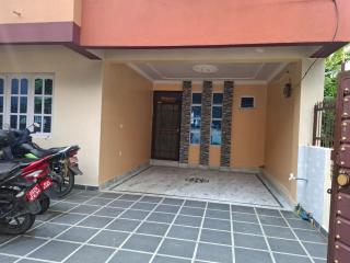 Peaceful Private 1-Bedroom and Kitchen-Raniva - 6