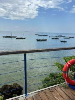 Coastal Comfort - 2BR 2BA Haven in Fumba Town - 3