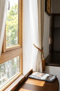 4 Bedroom French Villa in Trang Thi Str Central Hanoi by Lily Hidden Homestay - 2