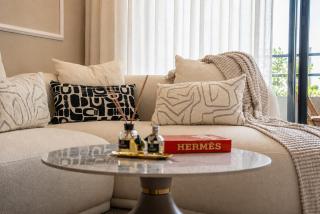 Elegancy Architect-Designed & Calm - 8