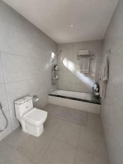 Orange Sky Inn - 8