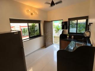 Luxurious 4BHK Villa in Anjuna with Common pool - 9