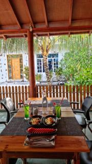 Dhonveli Inn - 9