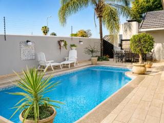 Urban Oasis Gaborone "Secure Quiet Luxury in the City" near the CBD - 6