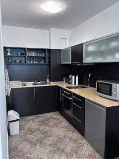 1 Two bed flat with shared indoor swimming pool - 3