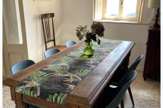 House Sleeps 6 with Garden and Parking - 3