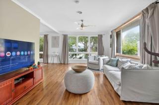 Spacious 4BR Home With Secure ParkingNear to Mall - 5