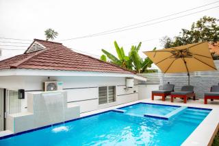 Kyada Grand Villa, 4 Bedroom Villa with Pool, Njiro - 0