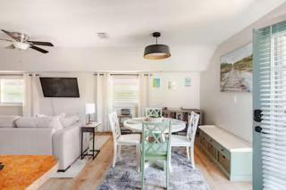 Sandy Pines Perch - Your Indian River Dock Life Base Camp - 7
