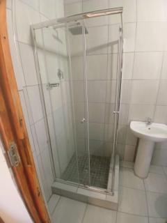 Hideout guesthouse - 4