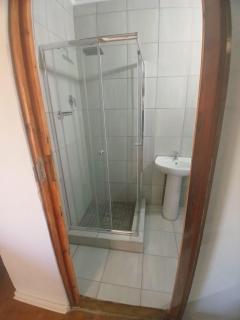 Hideout guesthouse - 3