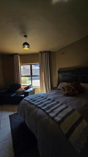 Ivory & Mane Estate - Helensvale - 3