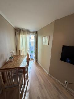 Cozy Apartment near The Royal Palace - 2