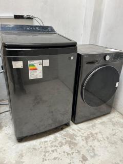 Apartment with a washing machine and dryer - 9