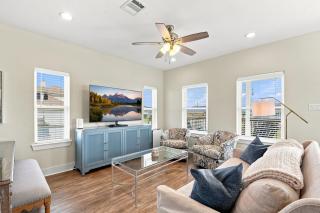 West End Galveston Family Beach House - 2