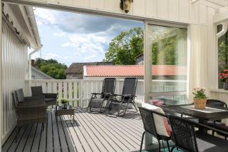 Linneby , fri parkering - 6