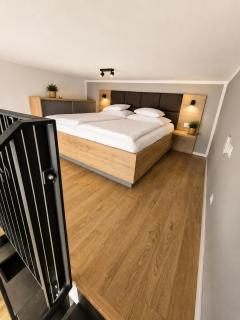 9-Moderný mezonet - Atrium Living - 4