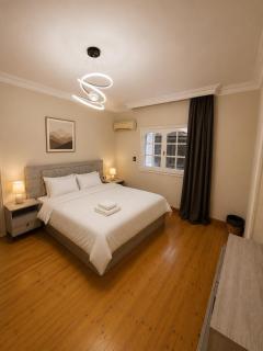 Royal 3BR Apartment in Zamalek - 2