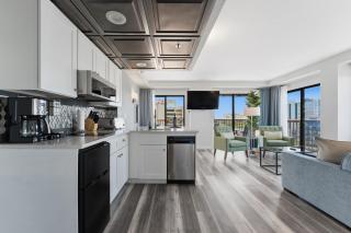 Fireworks View Getaway with Terrace and Kitchenette - Orlando - 7