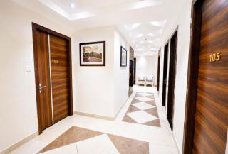 Hotel Kashiva Premium Palace - 2
