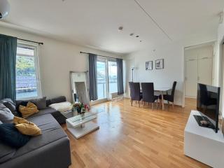 1BR Waterfront Central Apt by Opera and Munch - 0