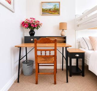 Free Parking Gloucester Rd 2-Bed Flat Sleeps 6 - 3