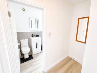 Free Parking Gloucester Rd 2-Bed Flat Sleeps 6 - 2