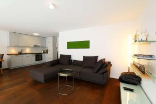 Perrine 1: Modern 3-room apartment - 0