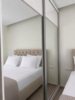 Luminous Luxury Apartments - 9