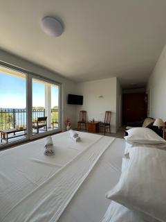 ''ROOM 1 - breakfast included'' - 2
