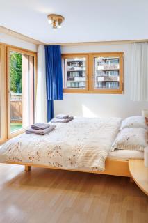 Ski in and ski out Saas-Fee apartment with glacier views SnowFun 25 - 2
