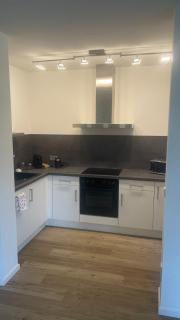 Rose & Oak Apartment - 6
