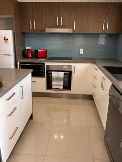 Oasis Private 2 Bed Apartment - 7