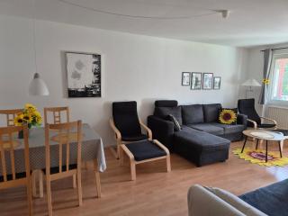 Sunflower Apartment 88 m2 Hyltebruk, Sweden - 1
